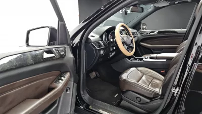 Mercedes-Benz M-class