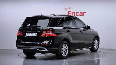 Mercedes-Benz M-class