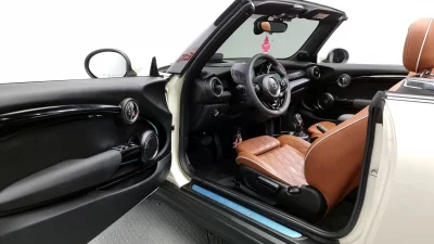 MINI Cooper Convertible