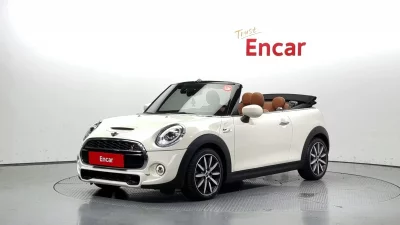 MINI Cooper Convertible