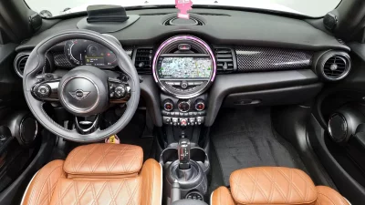 MINI Cooper Convertible