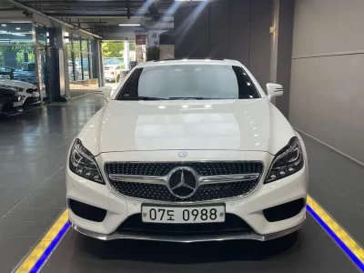 Mercedes-Benz CLS-Class