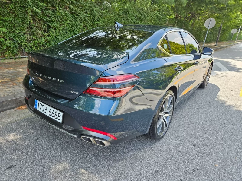 Genesis G70