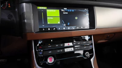 Jaguar XF