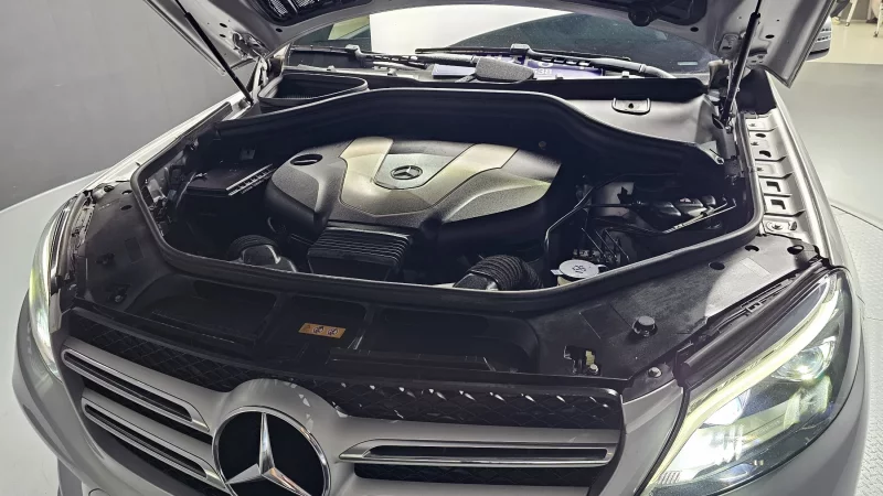 Mercedes-Benz GLE-Class