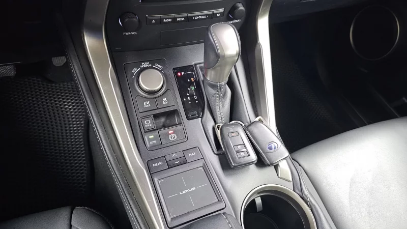 Lexus NX