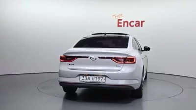 Renault Samsung SM6