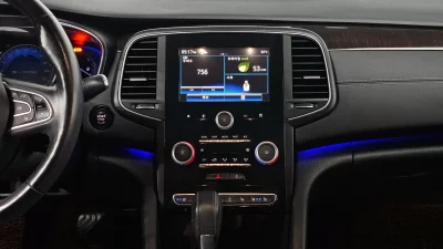 Renault Samsung SM6