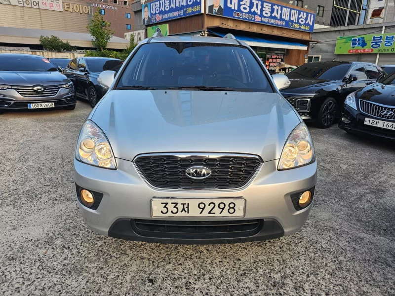 Kia Carens