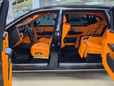 Rolls-Royce PHANTOM