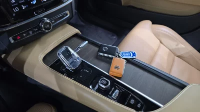 Volvo S90