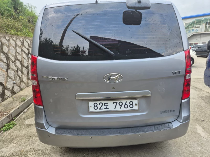 Hyundai Grand Starex