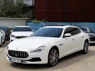 Maserati Quattroporte