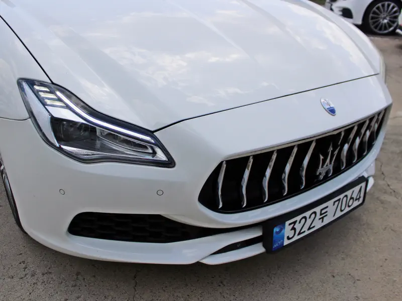 Maserati Quattroporte