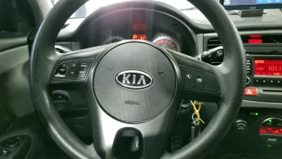 Kia pride