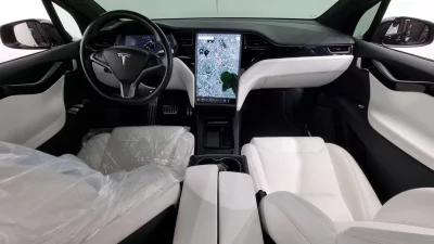 Tesla MODEL X