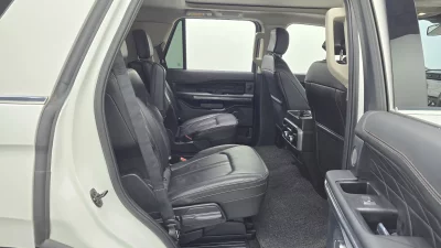 Ford EXPEDITION