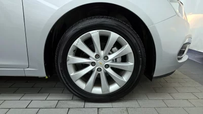 Daewoo Cruze