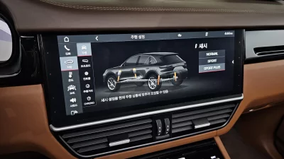 Porsche CAYENNE
