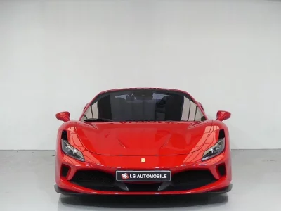 Ferrari F8