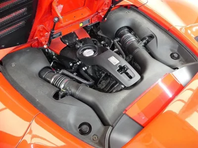 Ferrari F8
