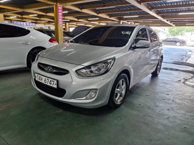 Hyundai Accent