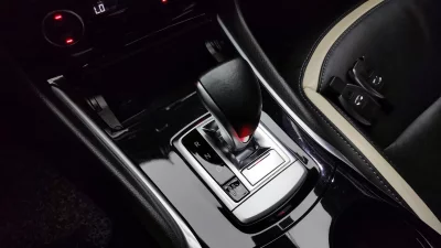 Infiniti Q30