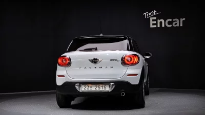 MINI Paceman