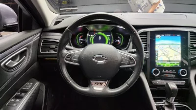 Renault Samsung SM6