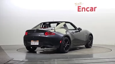 Mazda MX-5 Miata