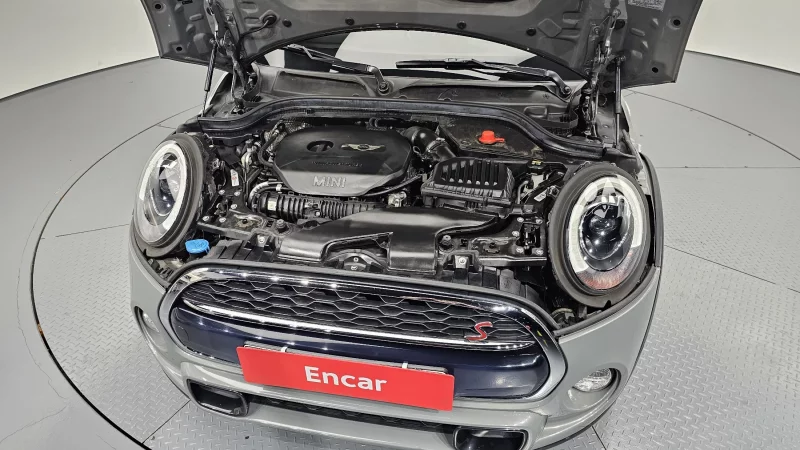 MINI Cooper Convertible