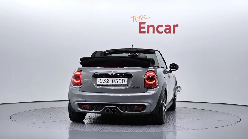 MINI Cooper Convertible
