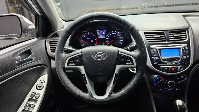 Hyundai Accent