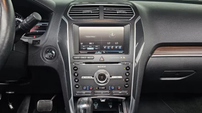 Ford EXPLORER