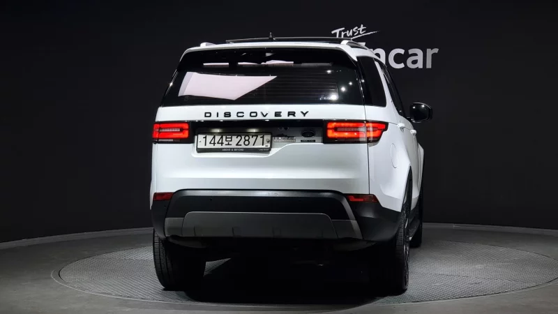 Land Rover DISCOVERY