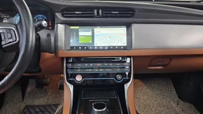 Jaguar XF