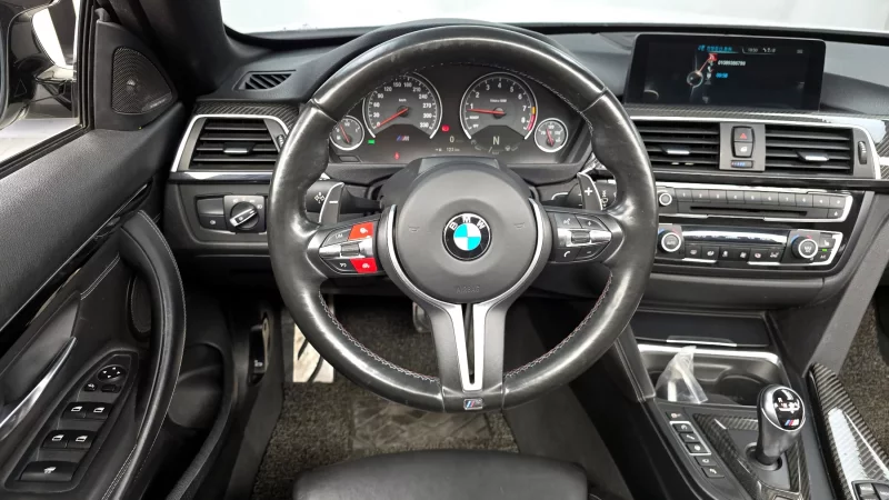 BMW M4