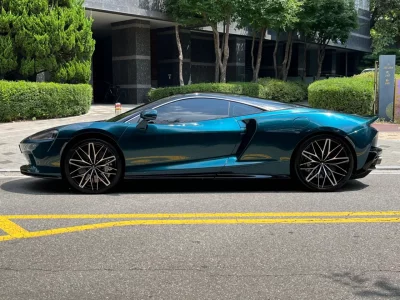 Mclaren GT