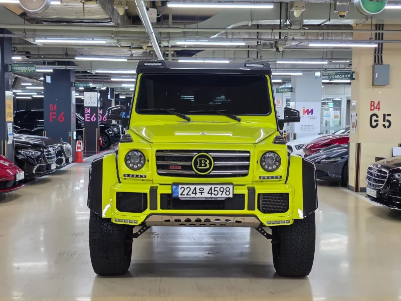 Mercedes-Benz G-Class