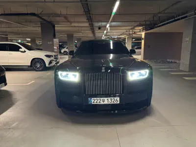 Rolls-Royce PHANTOM