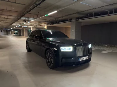 Rolls-Royce PHANTOM