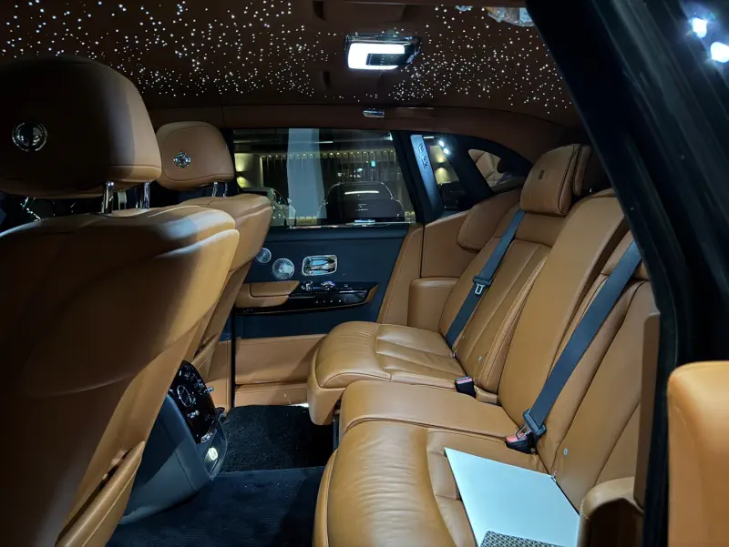 Rolls-Royce PHANTOM