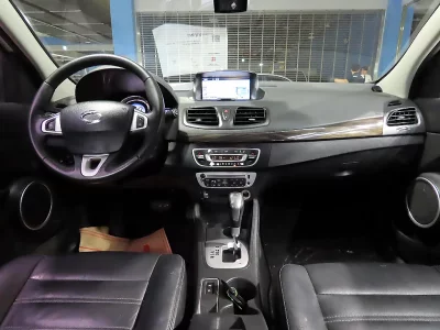 Renault Samsung SM3