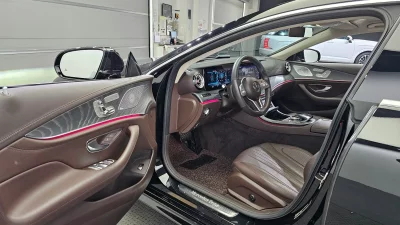 Mercedes-Benz CLS-Class