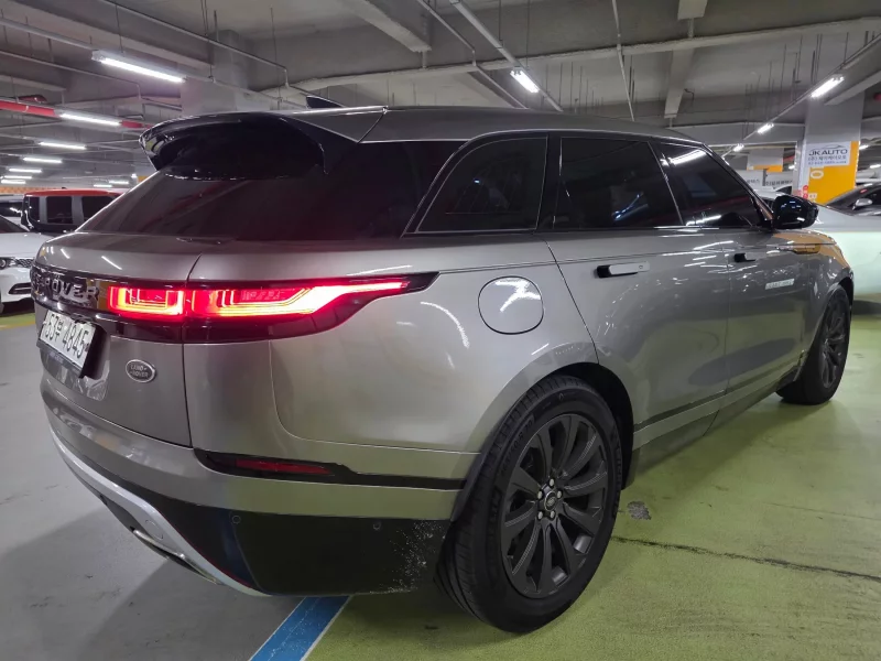 Land Rover RANGE ROVER VELAR