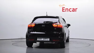 Kia pride