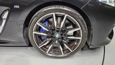 BMW 8-Series