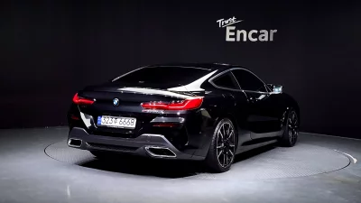 BMW 8-Series