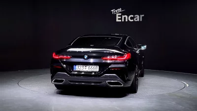 BMW 8-Series
