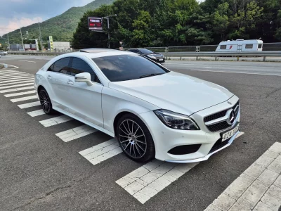 Mercedes-Benz CLS-Class